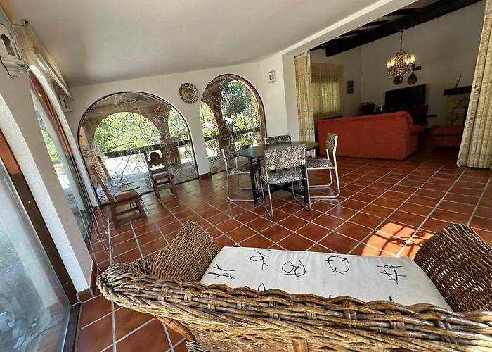 Paraiso Rural 펜션 엘부르고데오스마